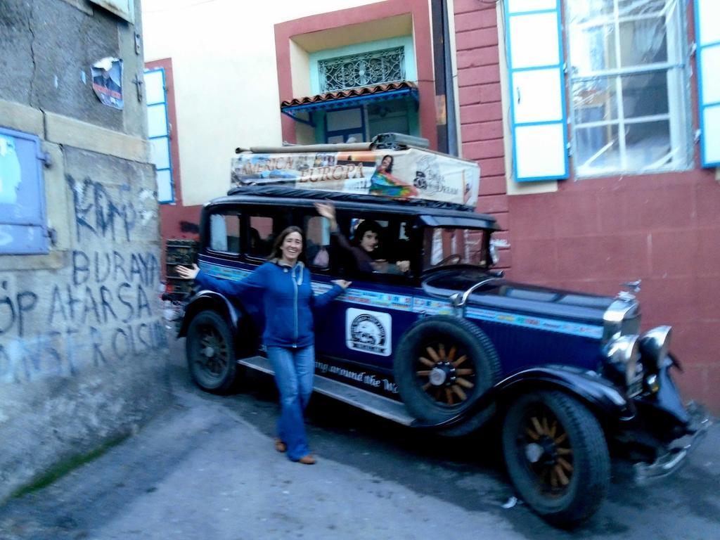 Lotus Garden Hostel İzmir Exteriér fotografie